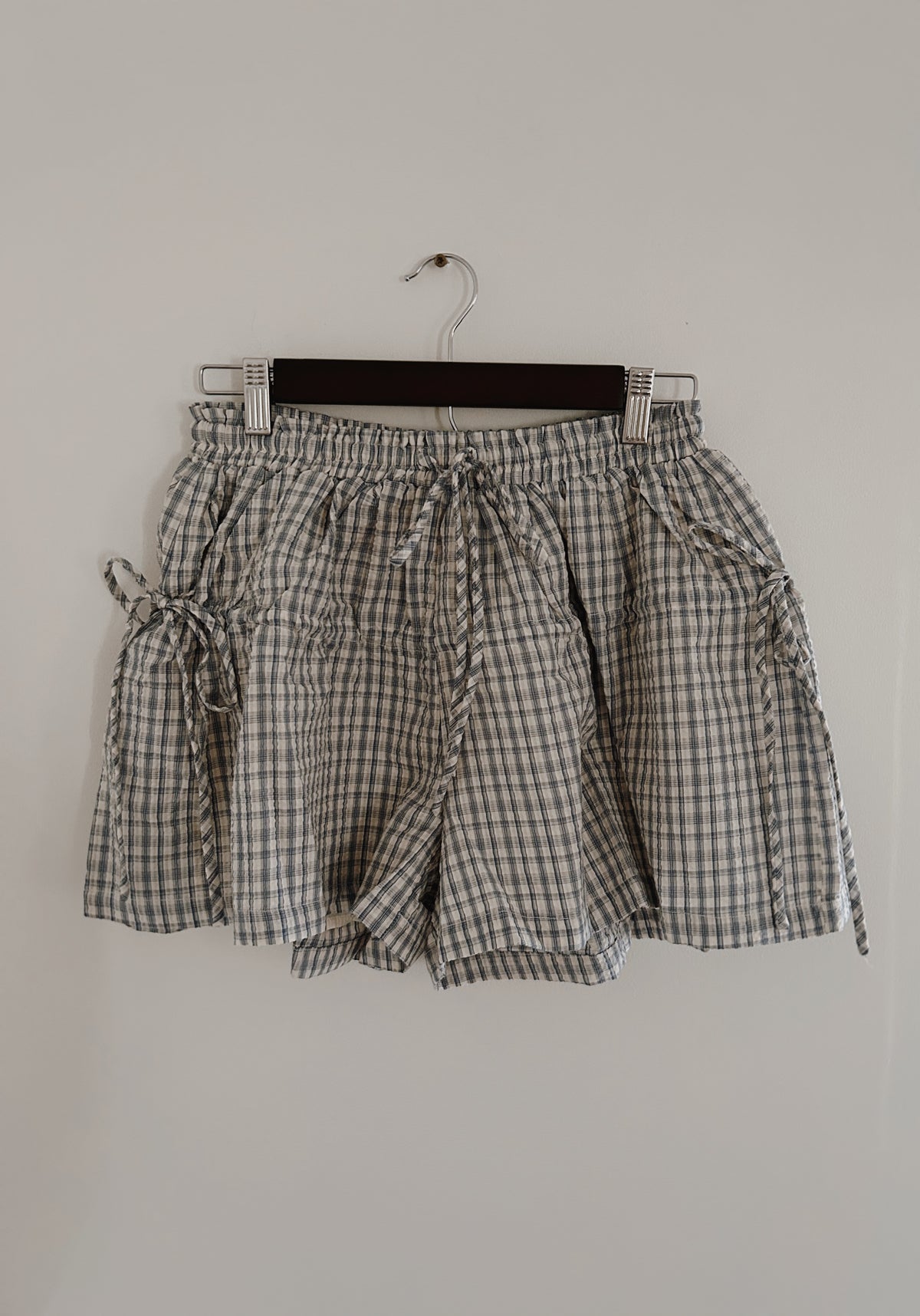 Posie Picnic Cinched Side Tie Shorts